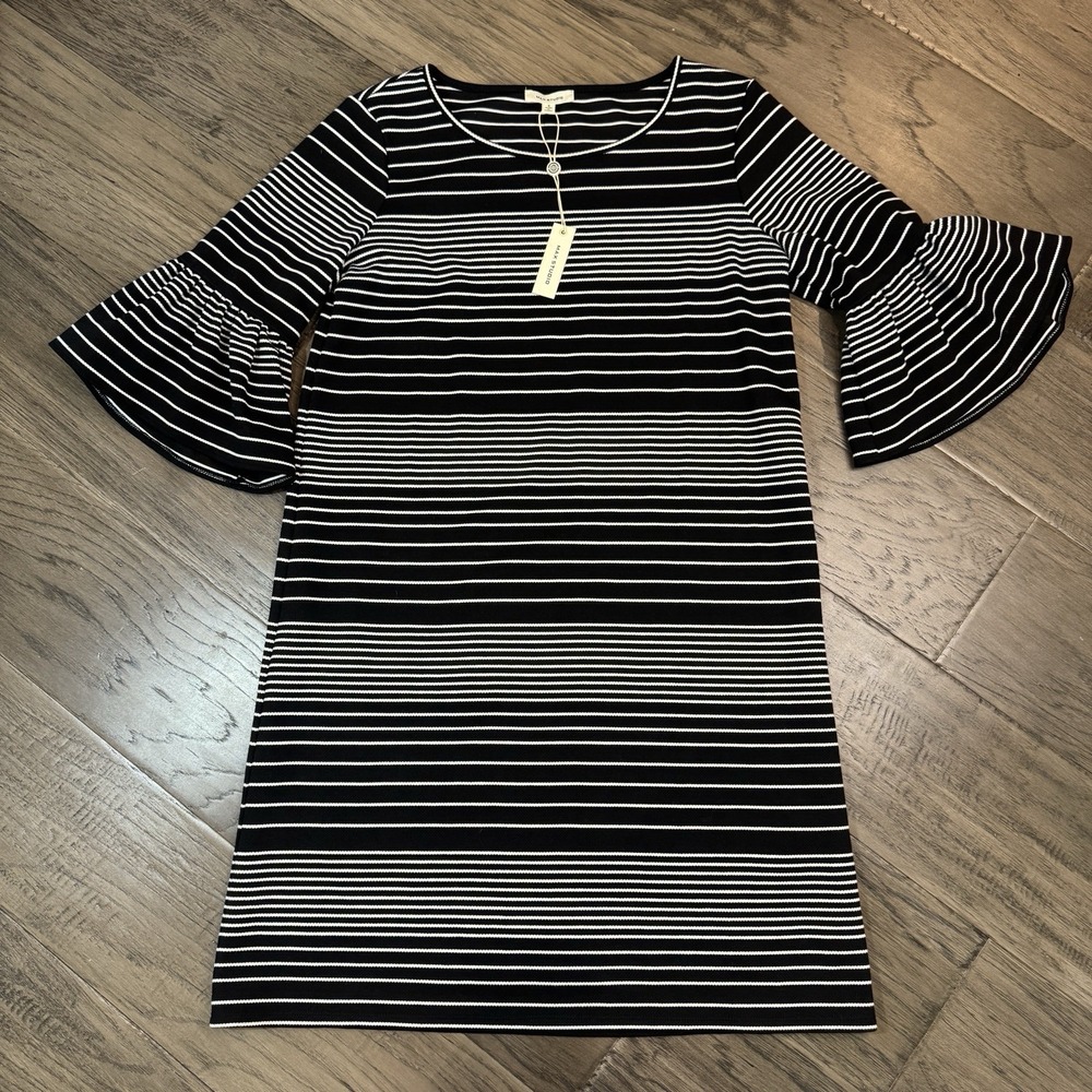 NEW Max Studio Black‎ White Striped Bell Sleeve Dress Size Small